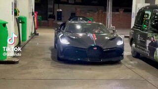 Bugatti Divo