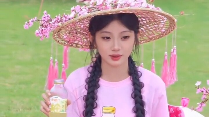 Meizhou Cheerleading Team Behind-the-Scenes Footage (Soaring Youth)
