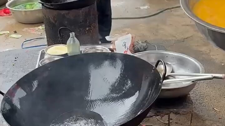Một tuyệt chiêu trên bàn tiệc