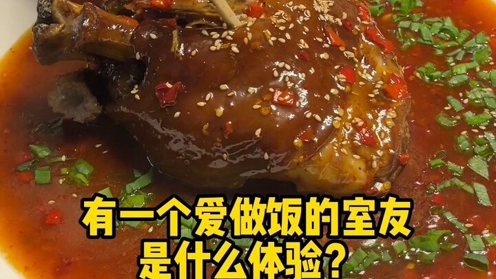 Bagaimana rasanya memiliki teman sekamar yang suka memasak?