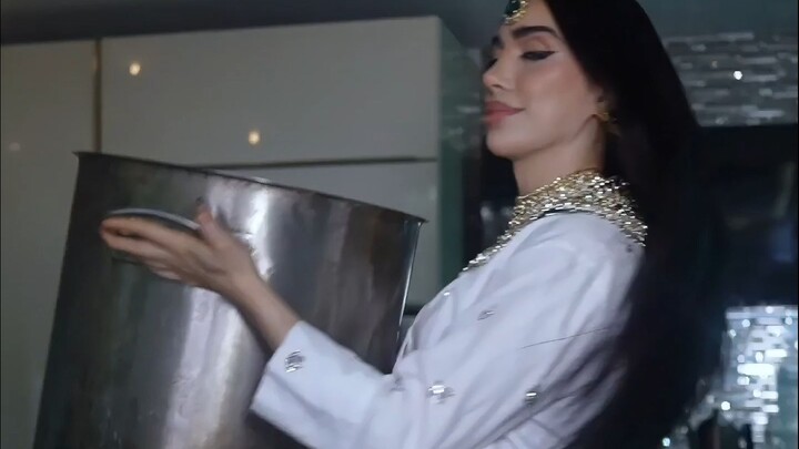 Có người biến trứng thành bom 💣, có người biến trứng thành trứng chiên giòn 🥚.