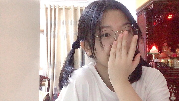 Hehe, twin tails are the best!