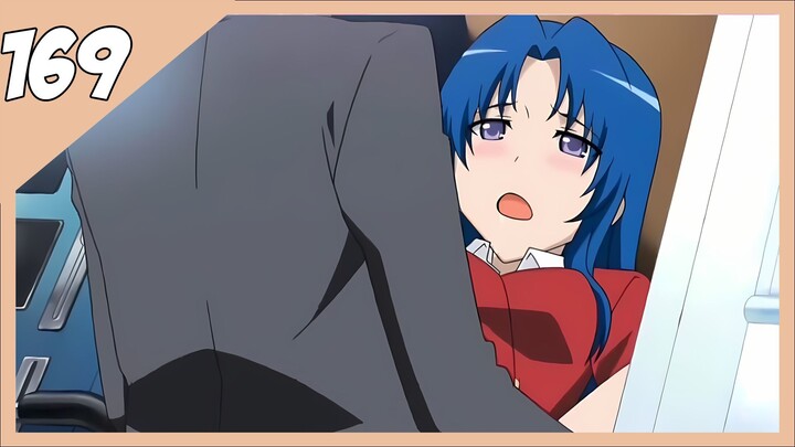 Aku sembunyi dirumah cewe demi hal ini