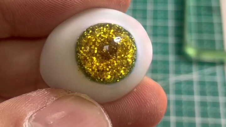 Eyes Full of Stars and the Vast Ocean