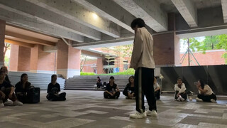 今天鸽了，为表道歉，跳支舞吧