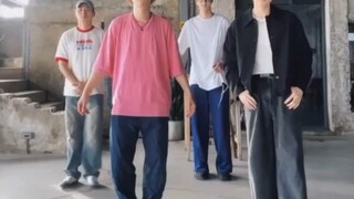 啥时候我cp给我跳《Trouble marker》就好了。啊啊啊