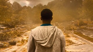 男孩被闪电劈中，穿越到一片死亡空间，方圆百里没有活物【科幻Fans 布玛】科幻美剧 《校影迷雾》