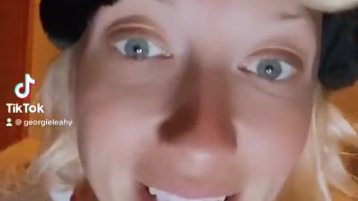 [The Evil Old Voice Actor's Daily Life] Blessings from Stella Voice Actor