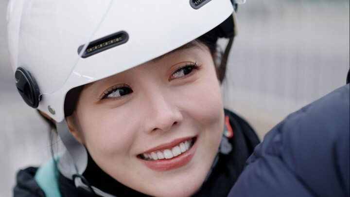 Tình yêu chính là, trong thực tại đầy loạn lạc và bạo lực, dành một góc nhỏ để an yên cho ước mơ của