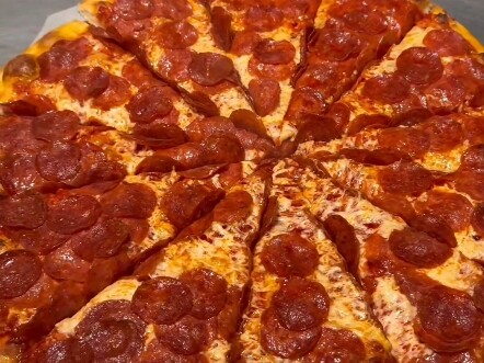 Semua orang jaga agar mulut tetap kering! Kumpulan pizza keju paling murni telah tiba, sulit dibayan