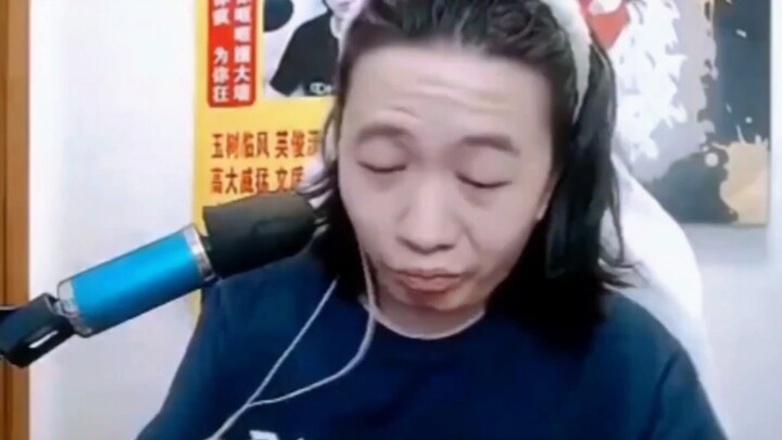 Why is Dehua a master of showmanship? If you don’t laugh after watching this, I’ll eat my words!