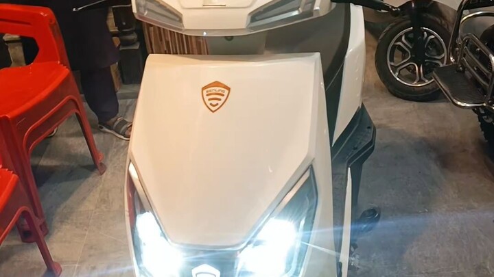 used crown roshni electric scooter for sale at NOMAN BROTHERS CIRCULAR ROAD WARIS KHAN RAWALPINDI