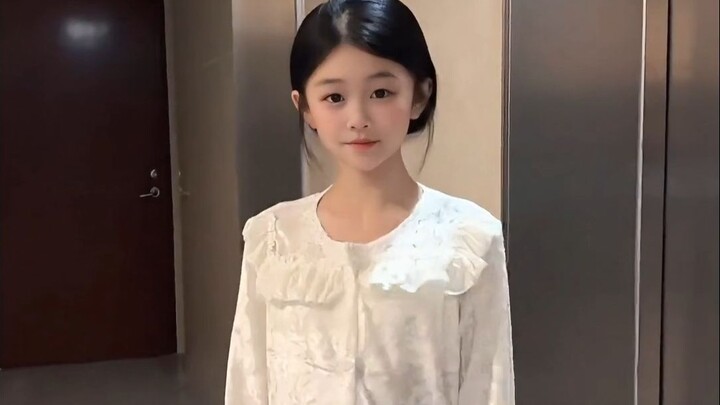 Loli 11 Tahun ~ [Dafu Kentang Goreng Kecil]