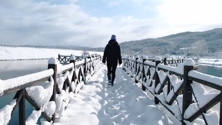 Snow which touches the heart.