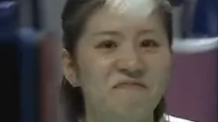 Kak, lihat ekspresi kecil adik ipar ini!