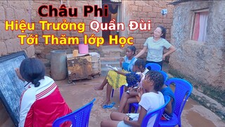 Thầy  hiệu trưởng dự giờ học Tiếng Việt của các bạn nhỏ Châu Phi|| Ahihi cuộc sống châu Phi