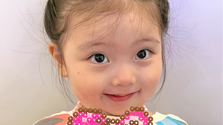 Niềm vui của trẻ nhỏ thật đơn giản, đâu nhất thiết phải là Buzz Lightyear, thực ra Kirby cũng được m