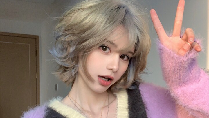 This gradient totally blew my mind—it’s so anime-style!