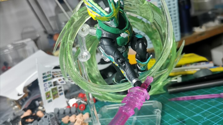 Lambda Model Shf Kamen Rider Thanh Kiếm Cắt Gió Thảm Họa Thiên Nhiên Bộ Di Chuyển Lớn
