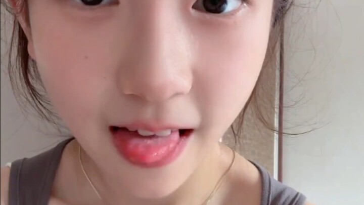 Anh em họ nghịch ngợm
