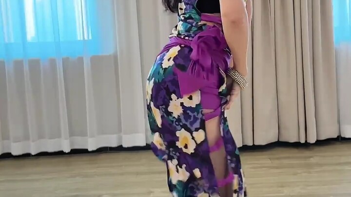 1. 💜💜💜今天是紫色百乐迪女孩#露仔 #露仔肚皮舞