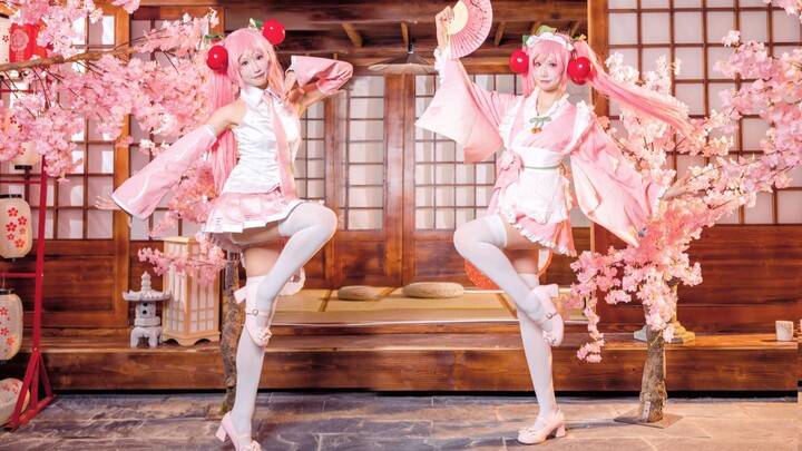 I want both of these Sakura Miku dolls!! ,,Ծ‸Ծ,,🌸Senbonzakura🌸