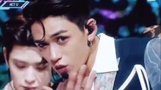 Lucas Huang Xuxi huýt sáo và tôi có thể xem suốt vạn năm! Super A huýt sáo và vặn cổ để giết NCT U t