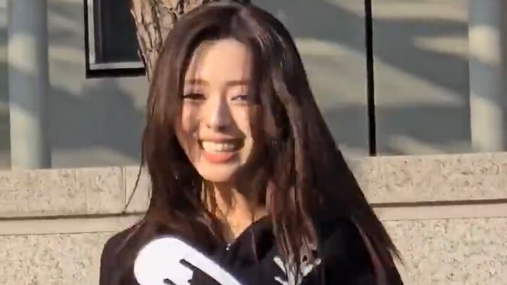 So Simple! ITZY’s “That’s a NoNo” Dance Challenge