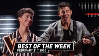 NICK JONAS does some hands-on coaching & more | This week in The Voice 28-02-2020