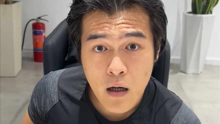 The Italian artillery’s all in, huh… Alright, alright, alright!