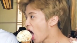 NCT李马克反射神经超快!，看多少次都不会觉得腻