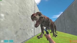 Escape from Vicious Enemies in the Maze. Animal Revolt Battle Simulator