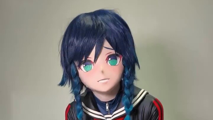 Đây có phải là con búp bê di chuyển được kích thước thật mà bạn đặt hàng không? [Thạch cỏ rang sữa]