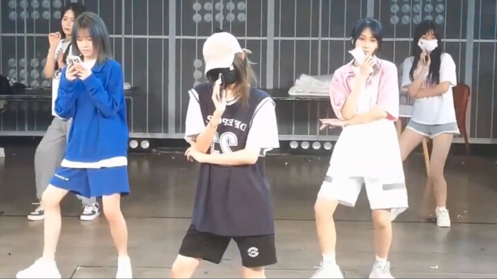 Chu Châu Vĩnh Nghi, haha