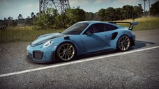 Porsche 911 GT2 RS '18
