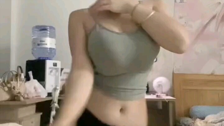 Đây là cô đầu bếp nhỏ à?