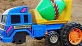 Xe nghệ thuật trái khoáy cây kẹo: thi công ráp và sản xuất xe pháo trộn bê tông thiết bị đùa con trẻ em