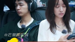 Dung Tử San: Em trai, em còn phải học hỏi thêm đấy.