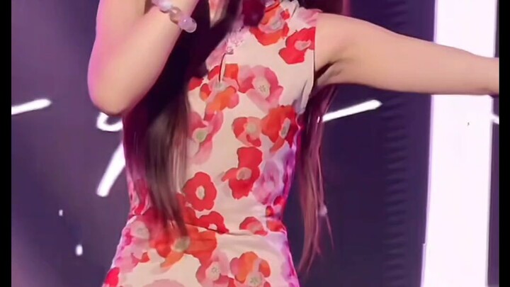 วัง xiaoyu : คําพูดของฉัน รักฉัน ตอบฉัน王小草:爱我的话 给我回答