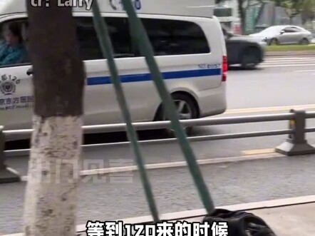 Anh chàng Đông y: Tôi biết một huyệt cực kỳ đau! #ĐôngY #GiảNgất #KhôngThểTưởngTượng #CảmĐộng