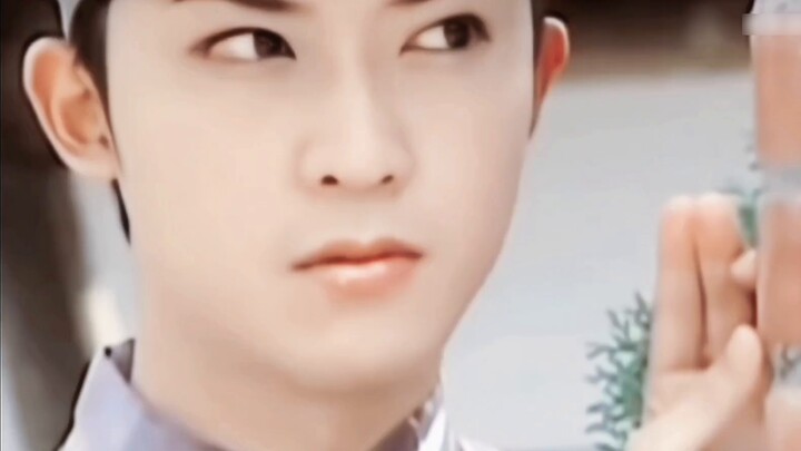 Tubuh Pria Jiwa Wanita