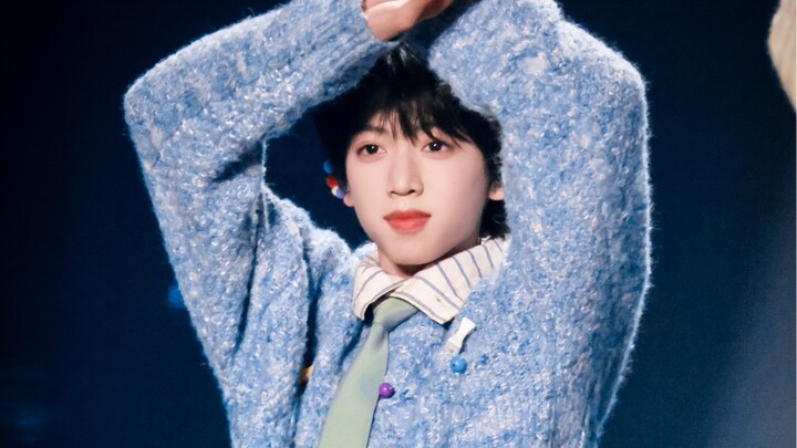 Sức mạnh của các cô gái đã bùng nổ! Tôi thích xem các chàng trai lần đầu tiên nhảy theo nhóm nhạc nữ