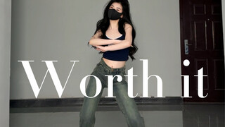 【Worth it翻跳】家人们 帮忙看看御姐这条路我走得通吗？