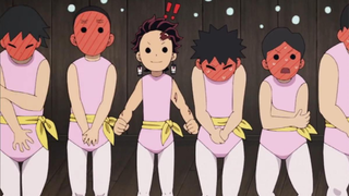 While others were still blushing about changing into ballet costumes, Tanjiro adapted instantly. He 