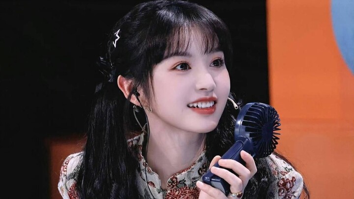 Tian Xiwei is known for her generosity and, what’s more, she’s very wealthy.