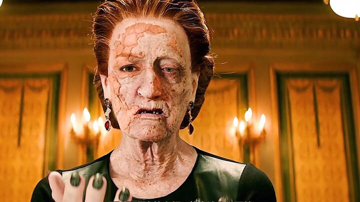 سيدة نبيلة فاتنة لا تُقاوَم تتحول بعد إزالة المكياج إلى عجوز قبيحة للغاية، تشبه تماماً شريكك على الإ