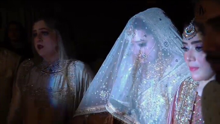 Momina Iqbal and Hamza nikah highlights