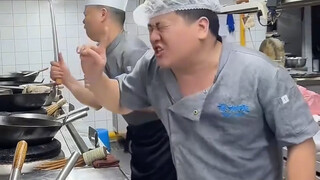 盘点2025年爆火全网的歌舞。"没出息 "青苹果乐园 "爆火歌舞