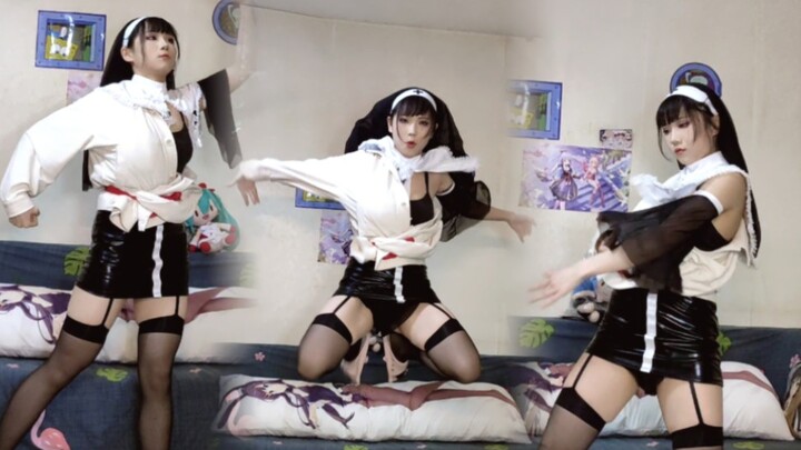 Mongolian nuns are here to report!!! Praying? You can find someone else. I'm busy~~