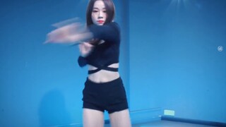 Miaomiao cover điệu nhảy "Mushroom Chocolate" của LISA biểu diễn Barbie người [Pocket Dance]